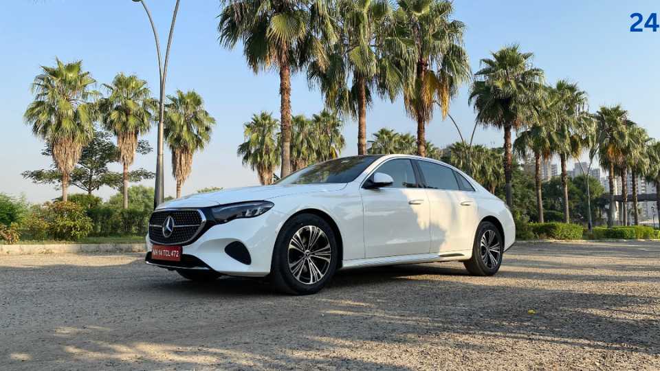 Mercedes-Benz E-Class Review: Star-Studded Appeal 24 3 Mercedes Benz E Class Review Star Studded Appeal 1